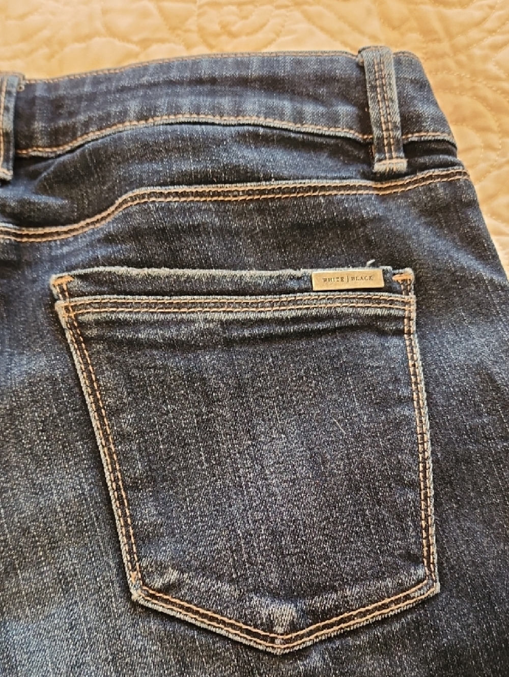 White House Black Market Dark Blue Distressed Skinny Jeans - Picture 5 of 5